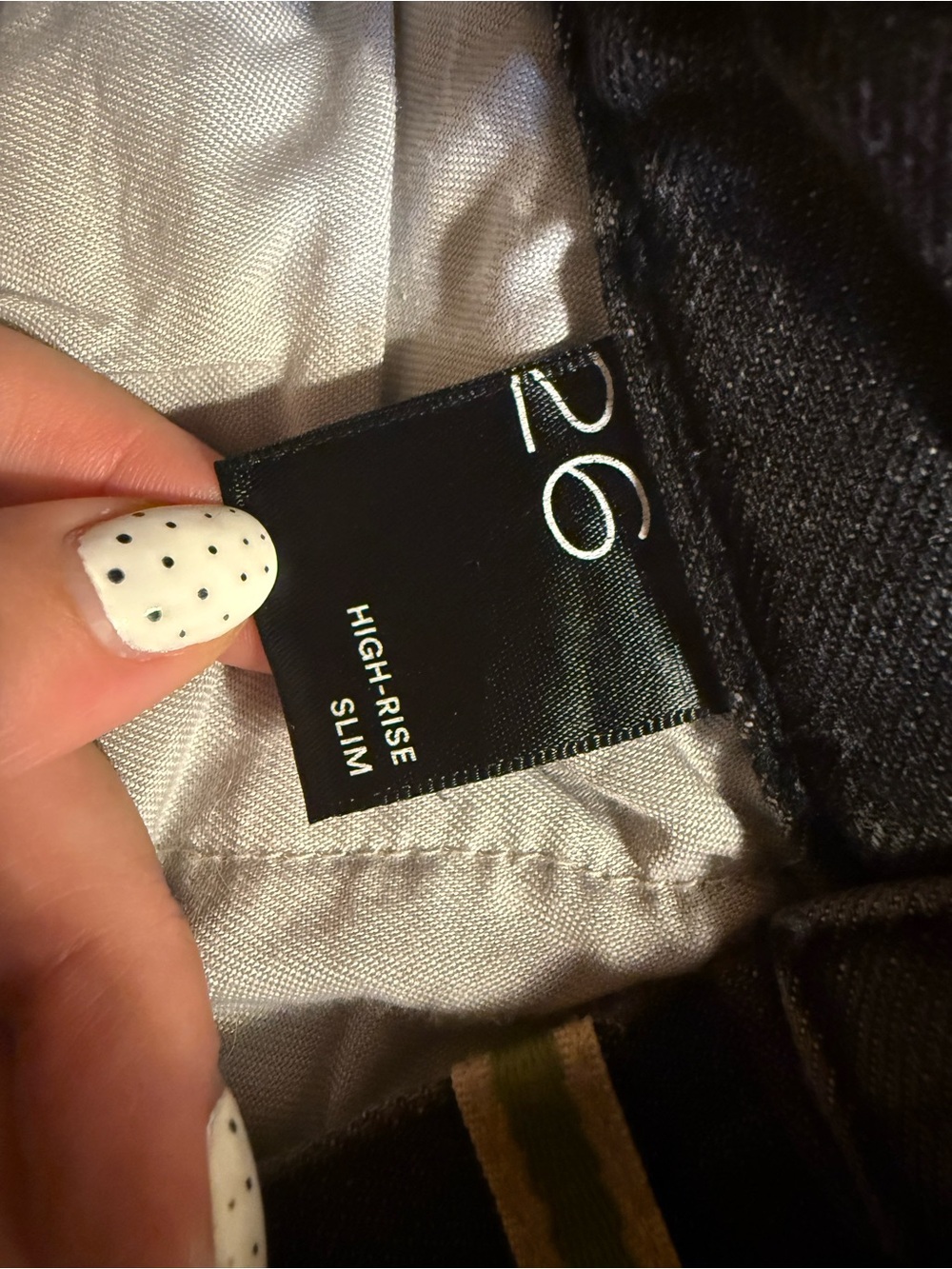 Pilcro Anthropologie Ultra High-Rise Beaded Straight Jeans Black Slim Cut Sz 26 - Picture 8 of 10